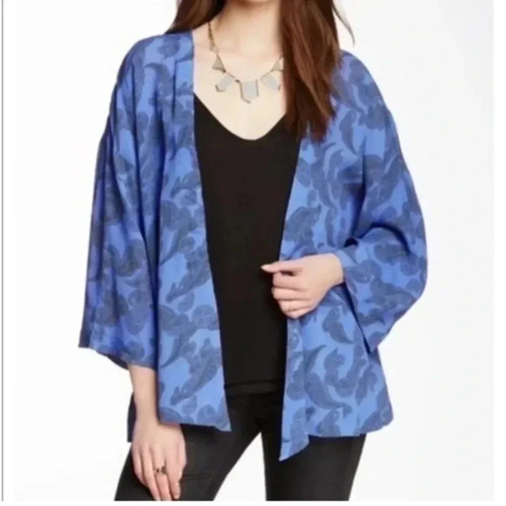 HOH House of Harlow 1960 Mai Blue Paisley Kimono Open Front Cardigan Size XS